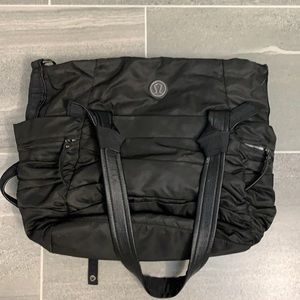 LuLu Lemon Triumphant Tote